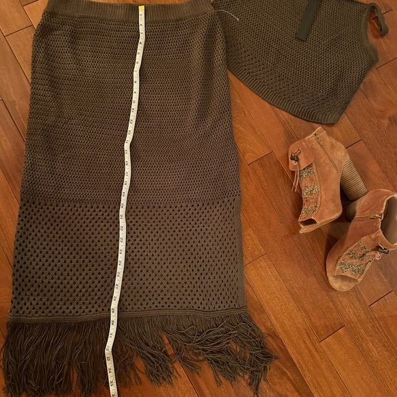 superb two-piece knitted house of Harlow set.size large New - Picture 6 of 16